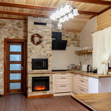 Cottage Chalet-Tiara Slavske Exterior photo